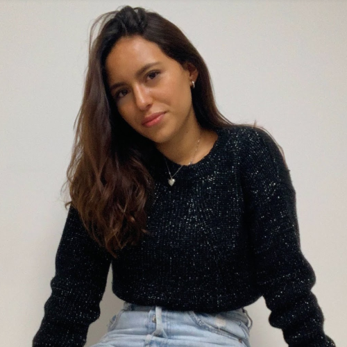 Samanta E.