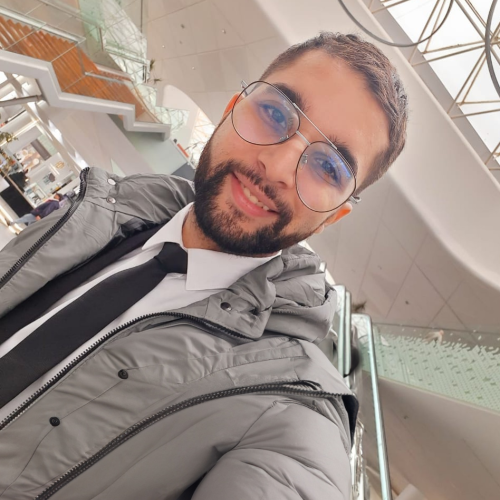 Amine L. profile photo