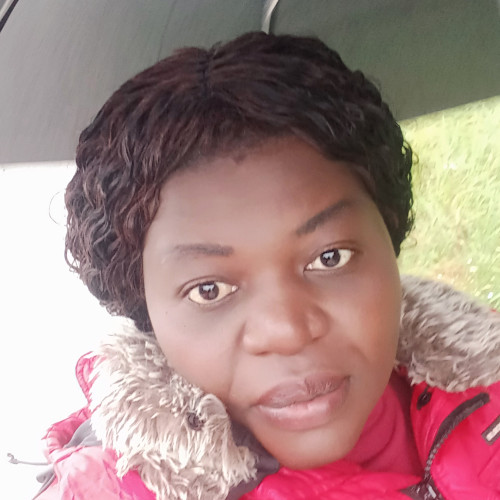 Lucia  n. profile photo