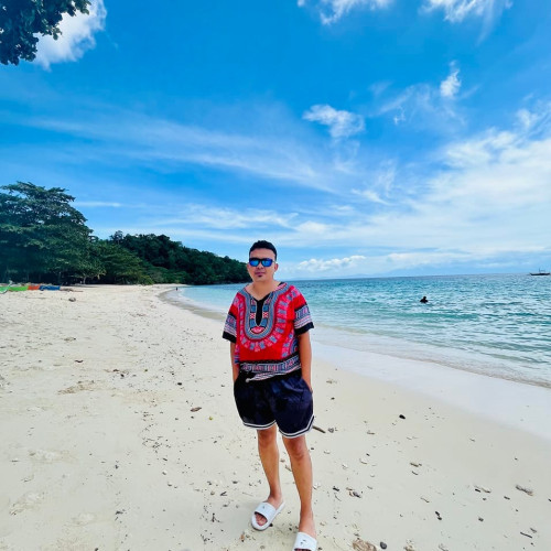 joel rey m. profile photo