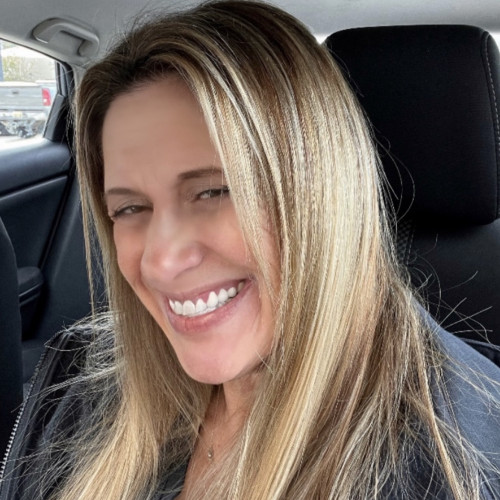 DeAnna T.
