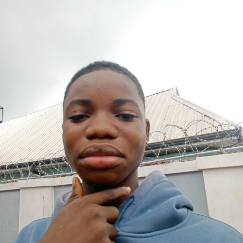 lucky e. profile photo