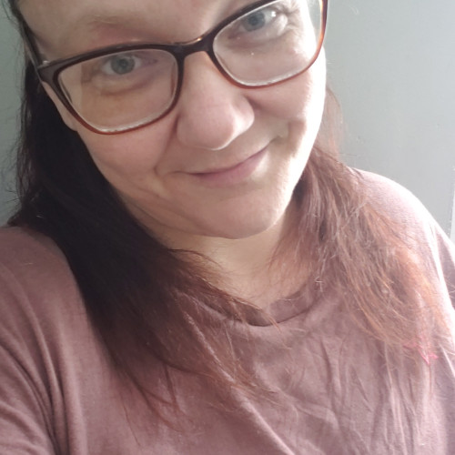 Liz T. profile photo