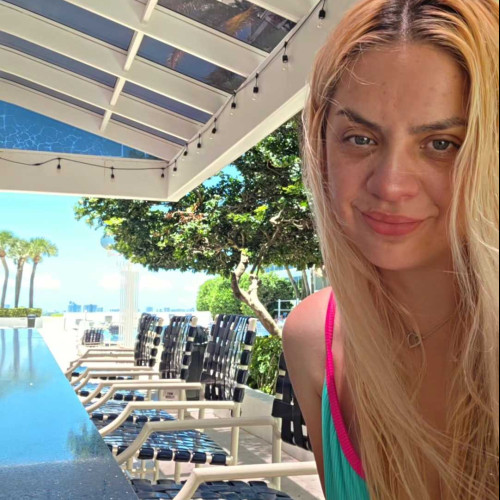 Nadia V. profile photo
