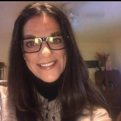 Laura S. profile photo