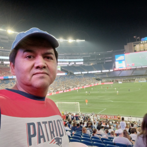 Luis Enrique S. profile photo
