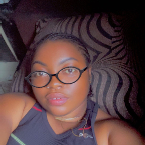 Emerald b. profile photo