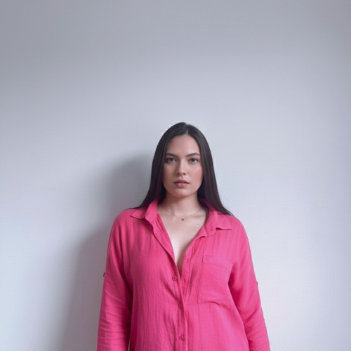 Larissa M. profile photo