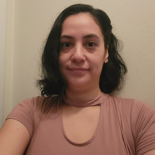 Elvia M. profile photo