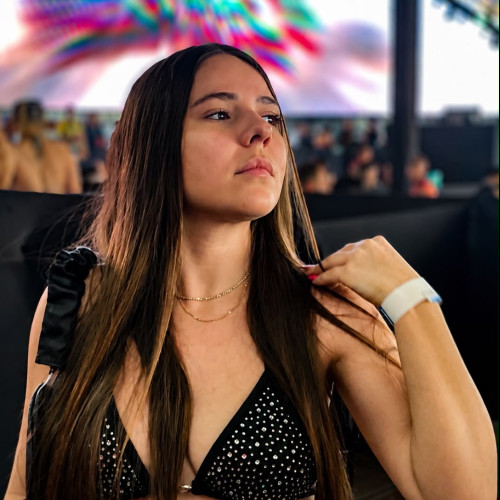 Amanda J. profile photo