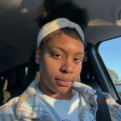 Zyniah R. profile photo
