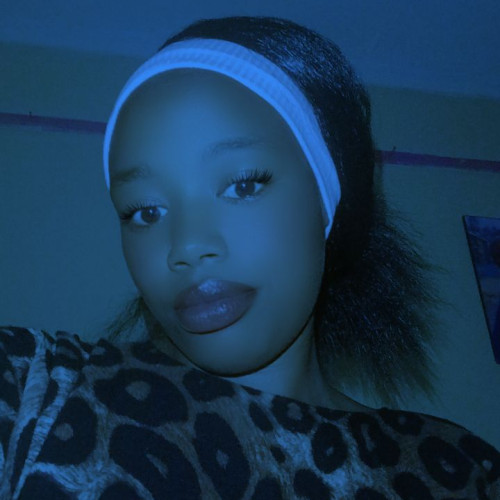 Hellen L. profile photo