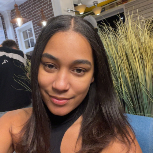 Mariel d. profile photo