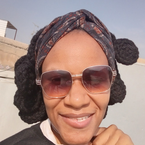Corina L. profile photo