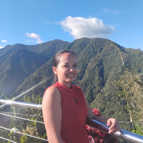 Leslie B. profile photo