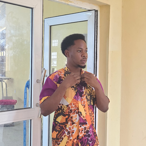 Offor L. profile photo