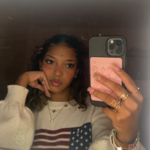 Carmalee V. profile photo