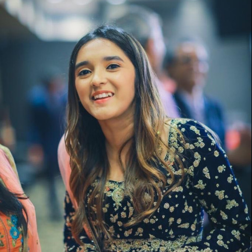 Inaya C.