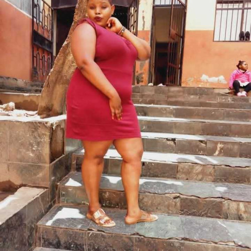 Naomi M. profile photo