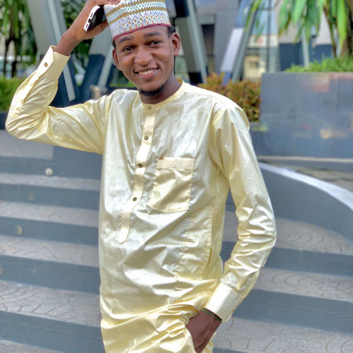 Hamidou M.