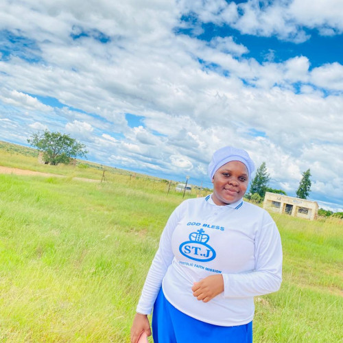 TSHEGOFATSO BLESSING R. profile photo