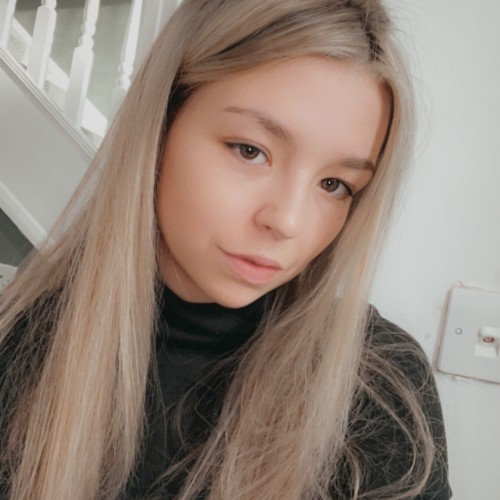 Holly L. profile photo