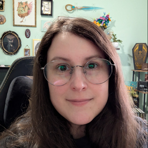 Izzy E. profile photo