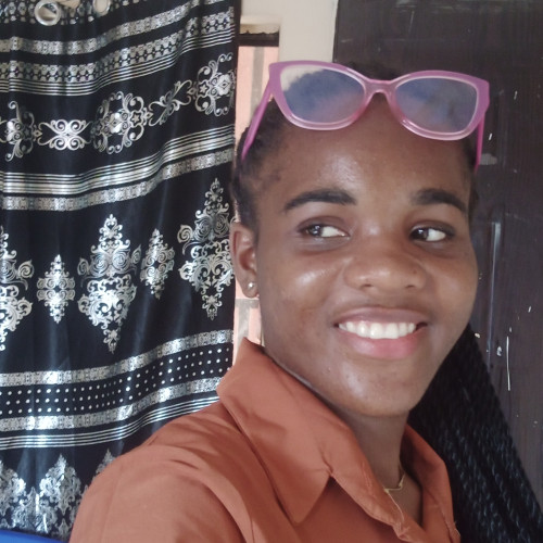 Vivian R. profile photo