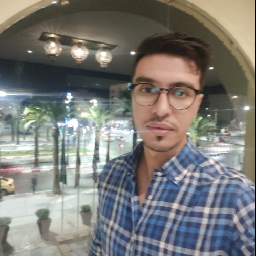 elaaz m. profile photo