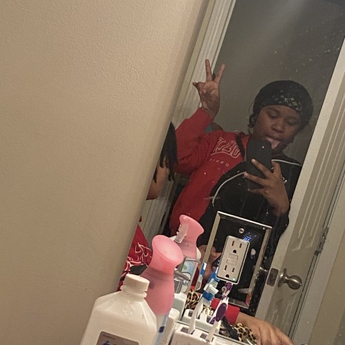 diondra w. profile photo