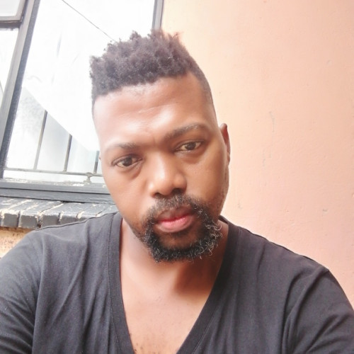 loyiso s. profile photo