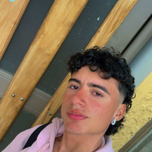 EMANUEL  H. profile photo
