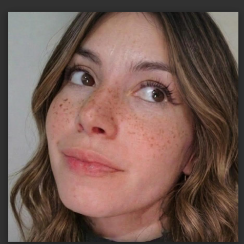 reina b. profile photo