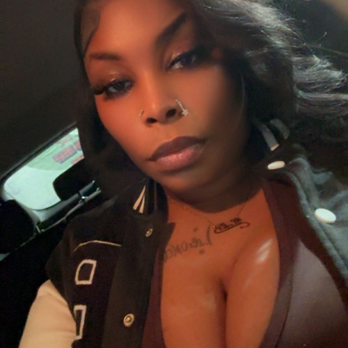 Lola M. profile photo