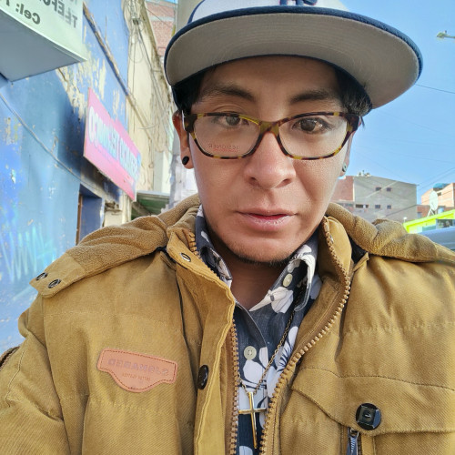 Vladimir  M. profile photo
