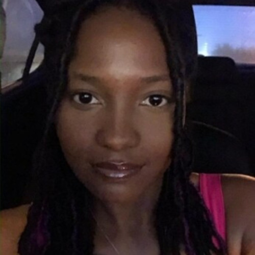 Nola L. profile photo