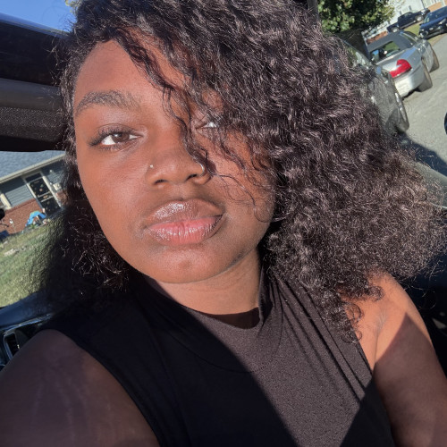 anaiah b. profile photo