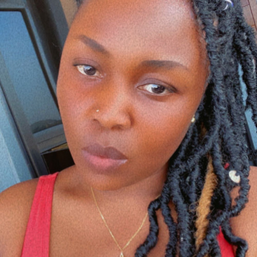 Esther H. profile photo