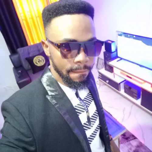 Lucky E. profile photo