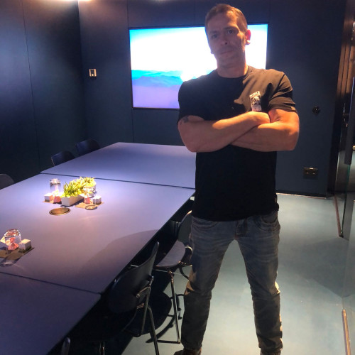 Klaus W. profile photo