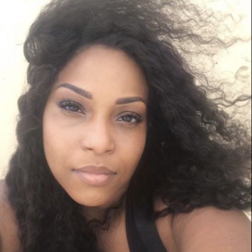 Lathoya  F. profile photo