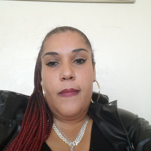 Leonie F. profile photo