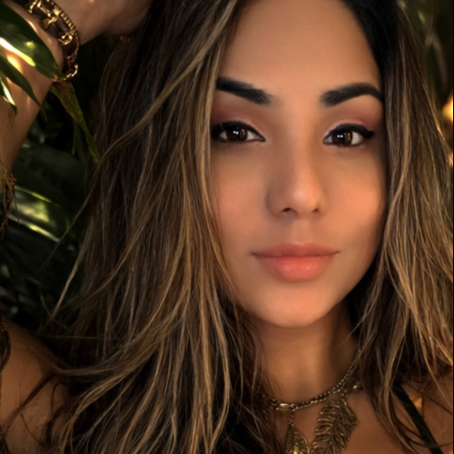 CHLOE R. profile photo