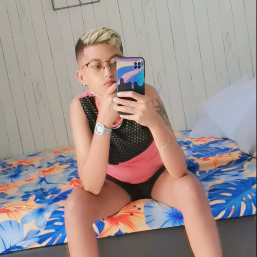 joycen m. profile photo