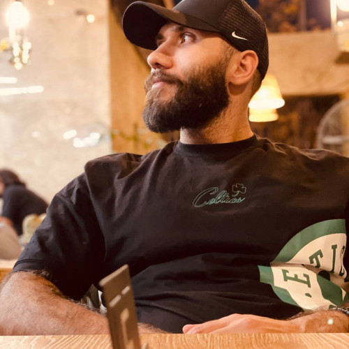 Hassan R. profile photo