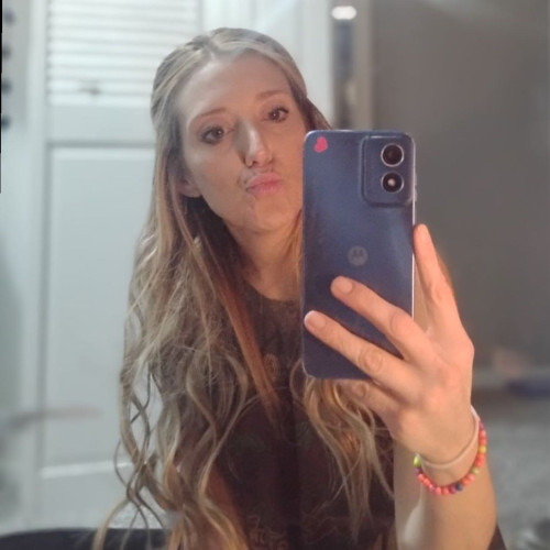 Andreaa M. profile photo