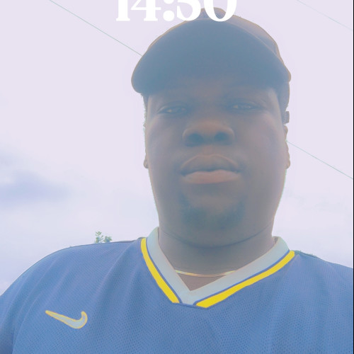 Isaac  O. profile photo