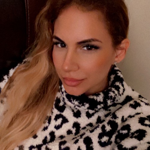 Mari G. profile photo