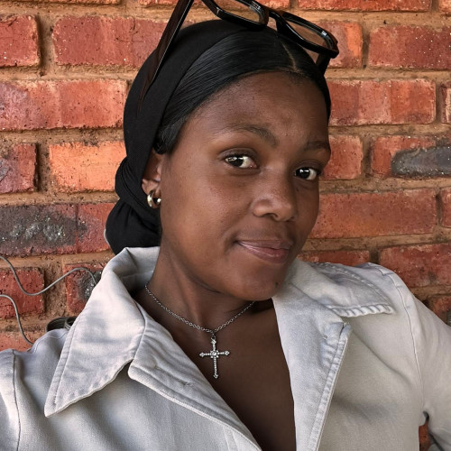 Pertunia M. profile photo