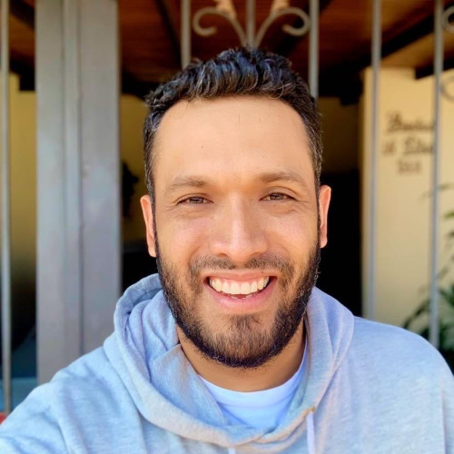 Juan L.